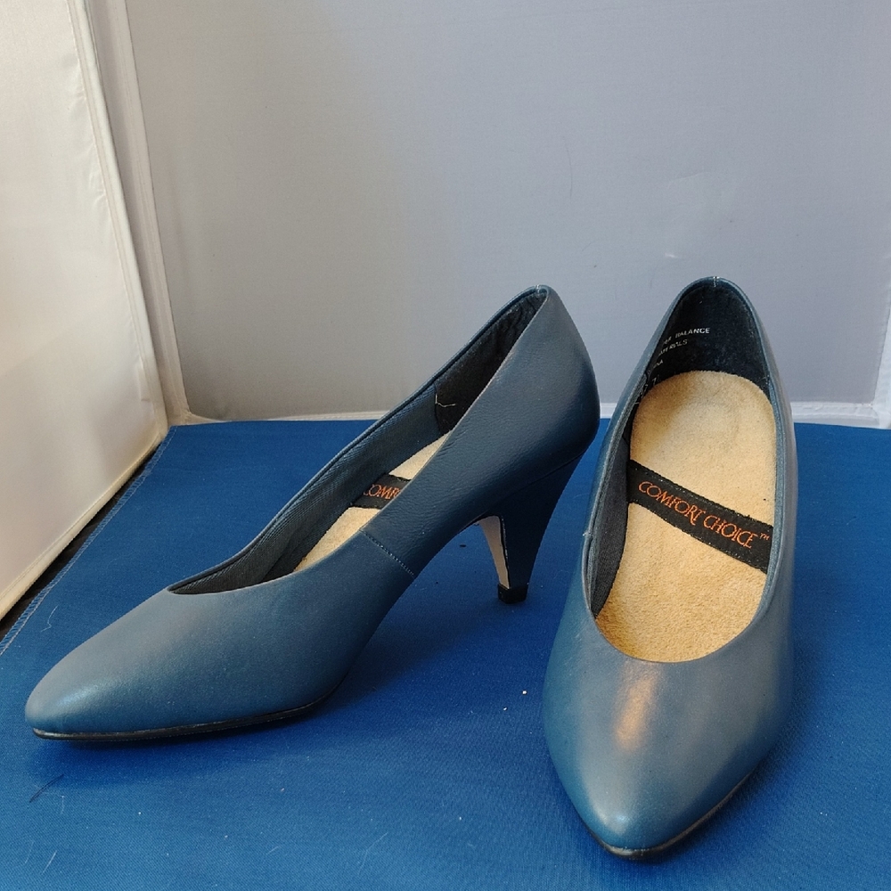 Elegant Blue Heels